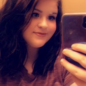 Meet your Posher, Makayla